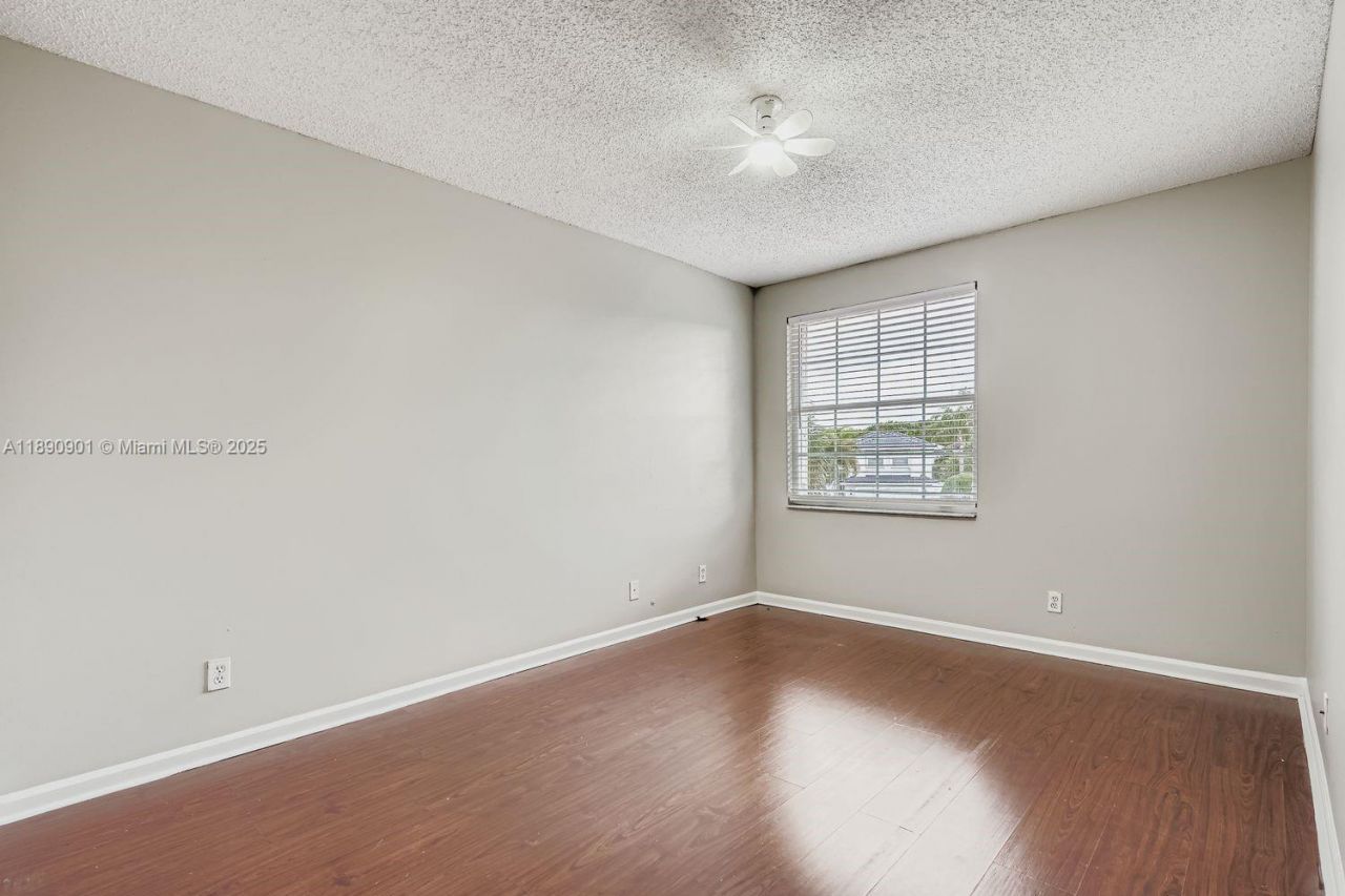 2015 SW 159th Ave, Miramar, FL 33027 Photo