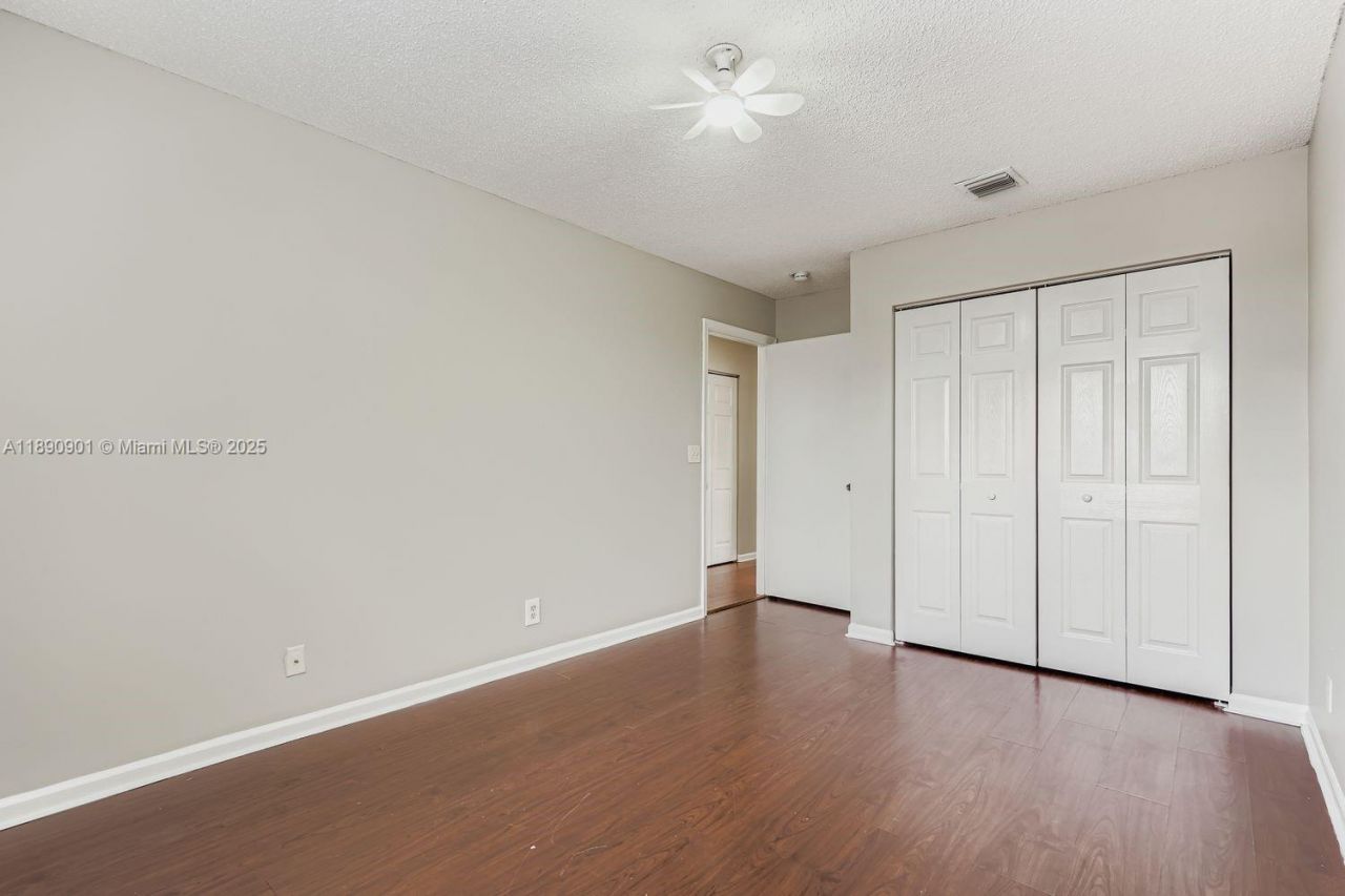 2015 SW 159th Ave, Miramar, FL 33027 Photo