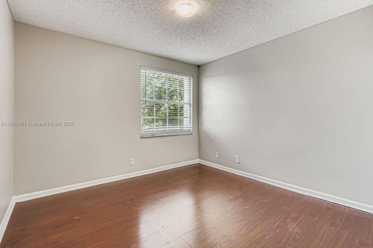 2015 SW 159th Ave, Miramar, FL 33027 Photo