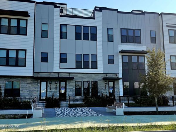 1906 PRUDENTIAL Drive, Jacksonville, FL 32207