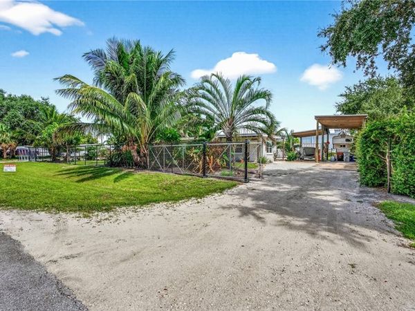 40 5th Avenue, Vero Beach, FL 32962