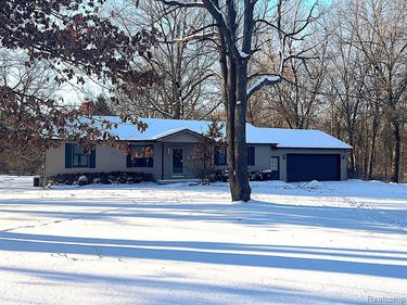 4751 Bath Road, Perry Twp, MI 48872