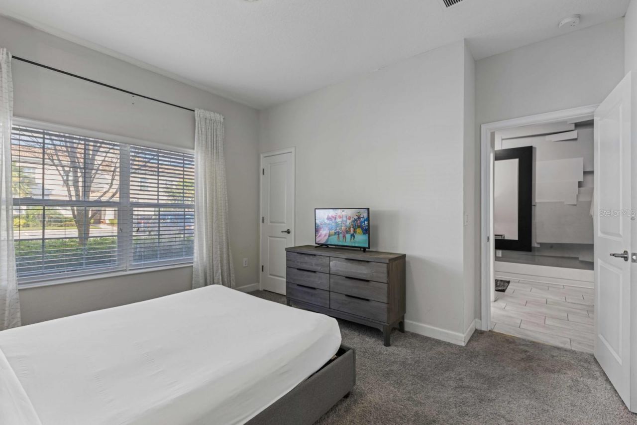 8990 Stinger Drive, Champions Gate, FL 33896 Photo