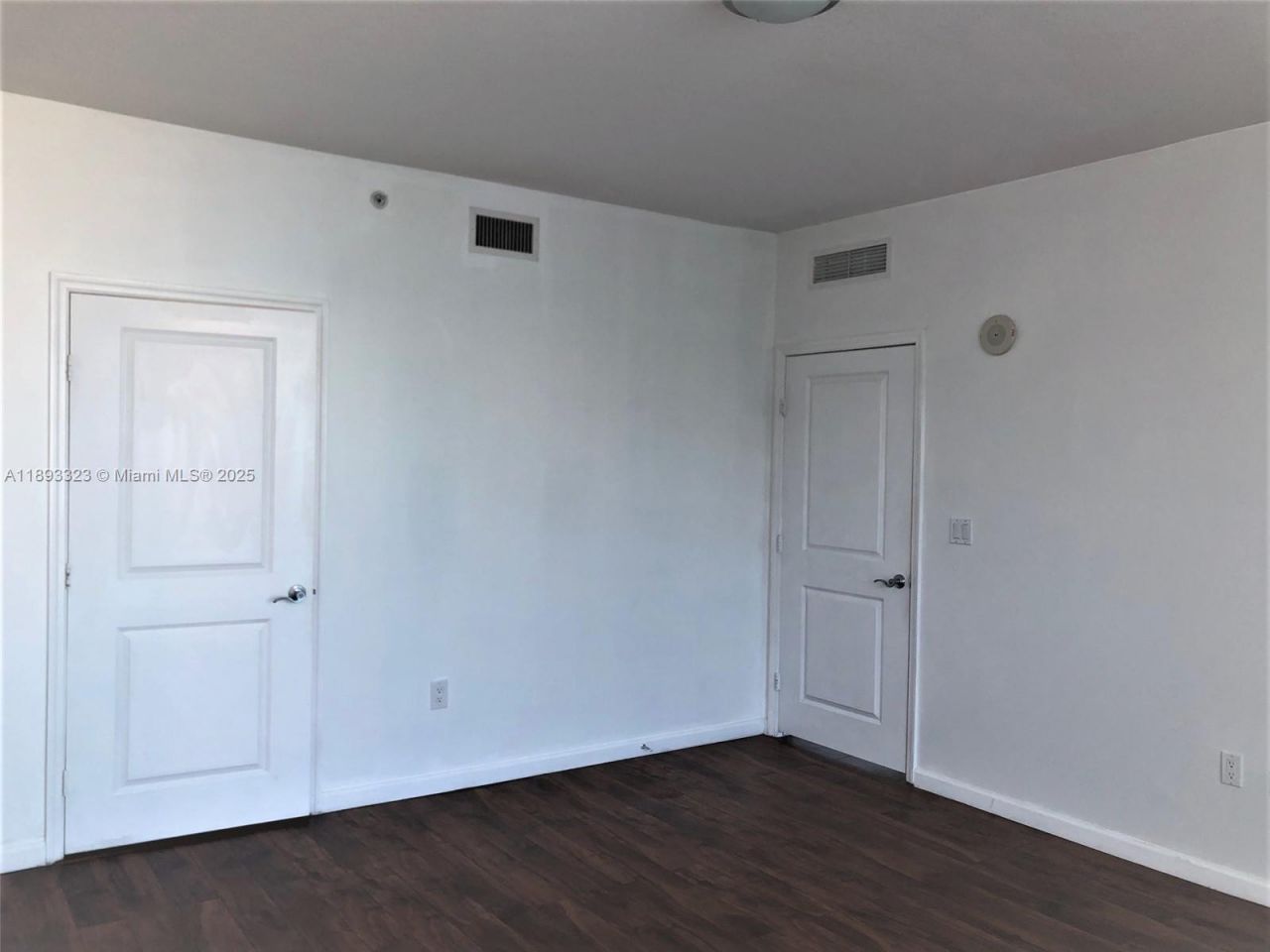 7900 Harbor Island Dr, Unit 1103, North Bay Village, FL 33141 Photo