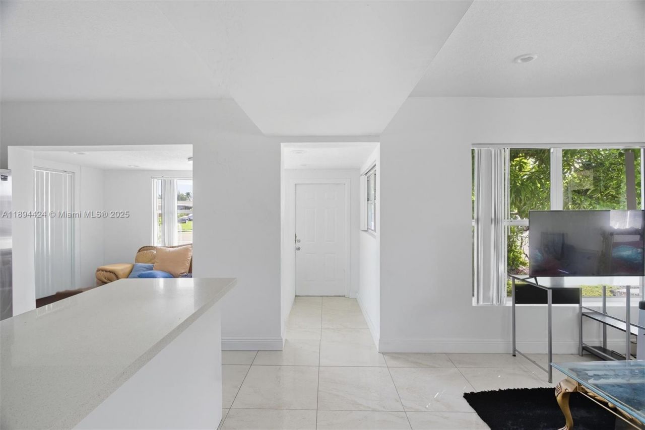 510 N 56th Ave, Hollywood, FL 33021 Photo