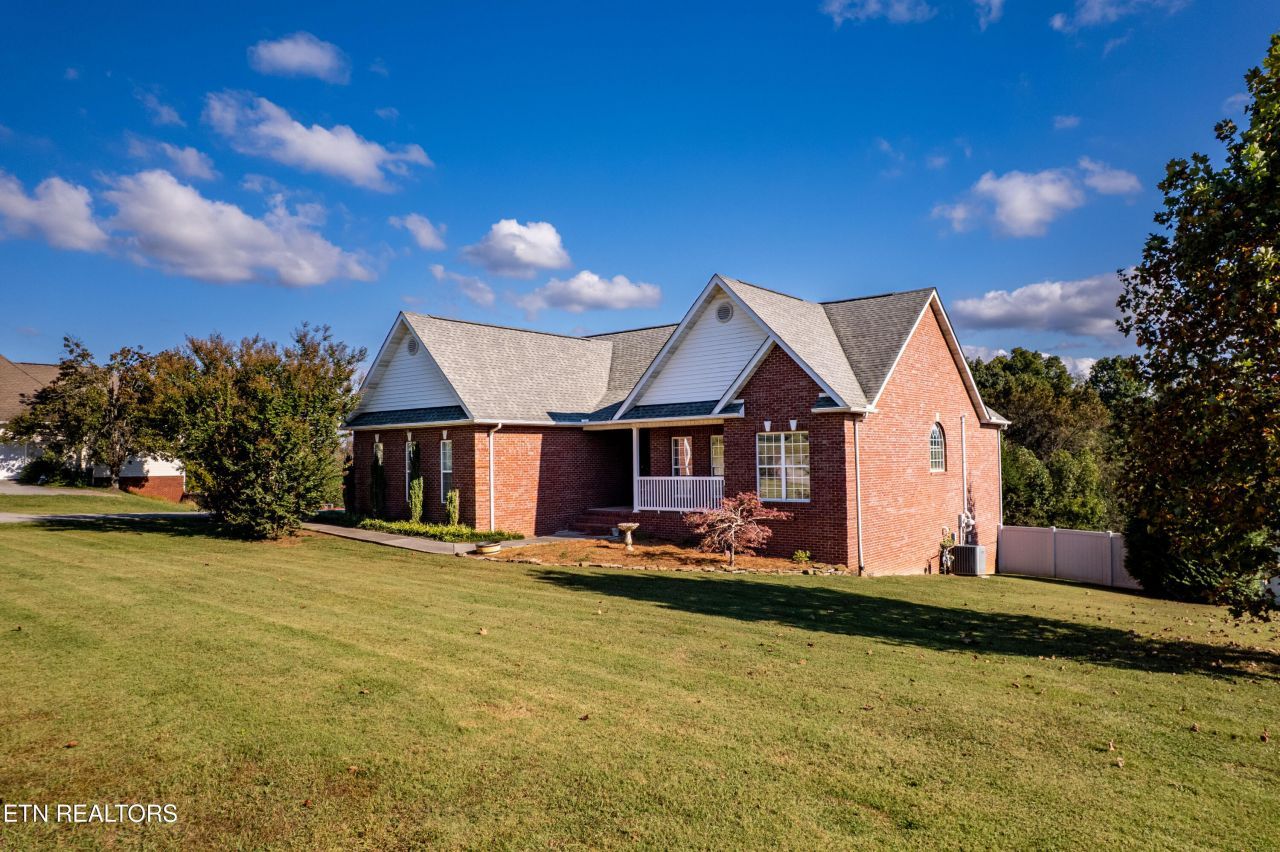 3231 Reiley Drive, Maryville, TN 37801 Main Photo