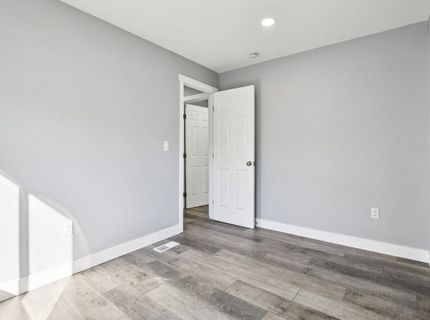 4224 Floral Dr, Sacramento, CA 95834 Photo