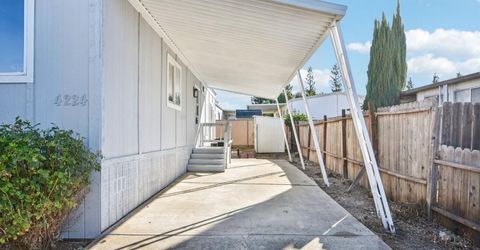 4224 Floral Dr, Sacramento, CA 95834 Photo