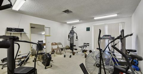 4224 Floral Dr, Sacramento, CA 95834 Photo