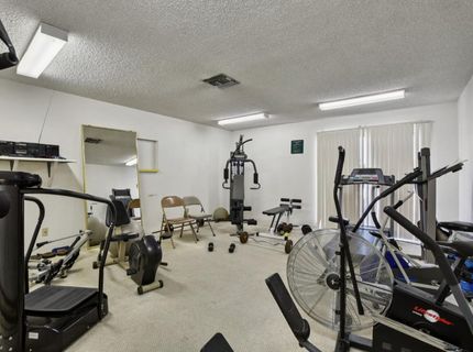 4224 Floral Dr, Sacramento, CA 95834 Photo