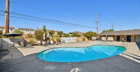 4224 Floral Dr, Sacramento, CA 95834 Photo