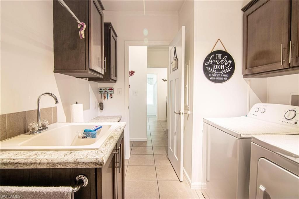 417 Snead Dr, North Fort Myers, FL 33903 Photo