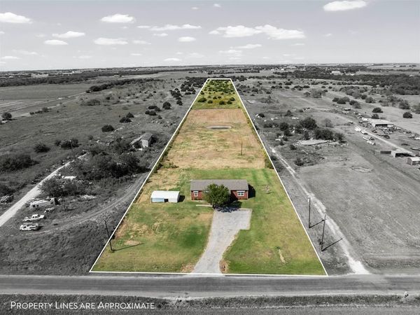 3449 Bluhm Road, West, TX 76691