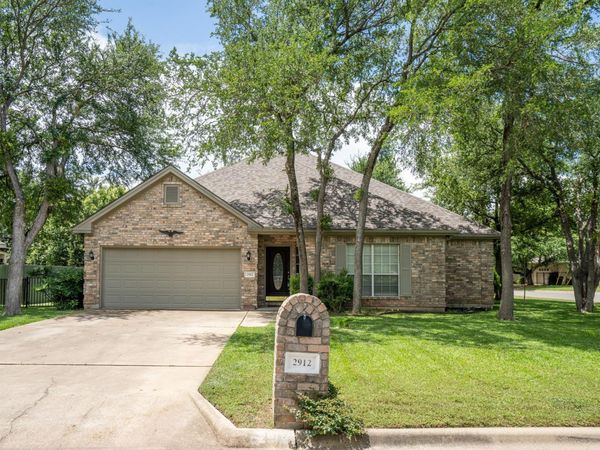 2912 Brandy LN, Georgetown, TX 78628