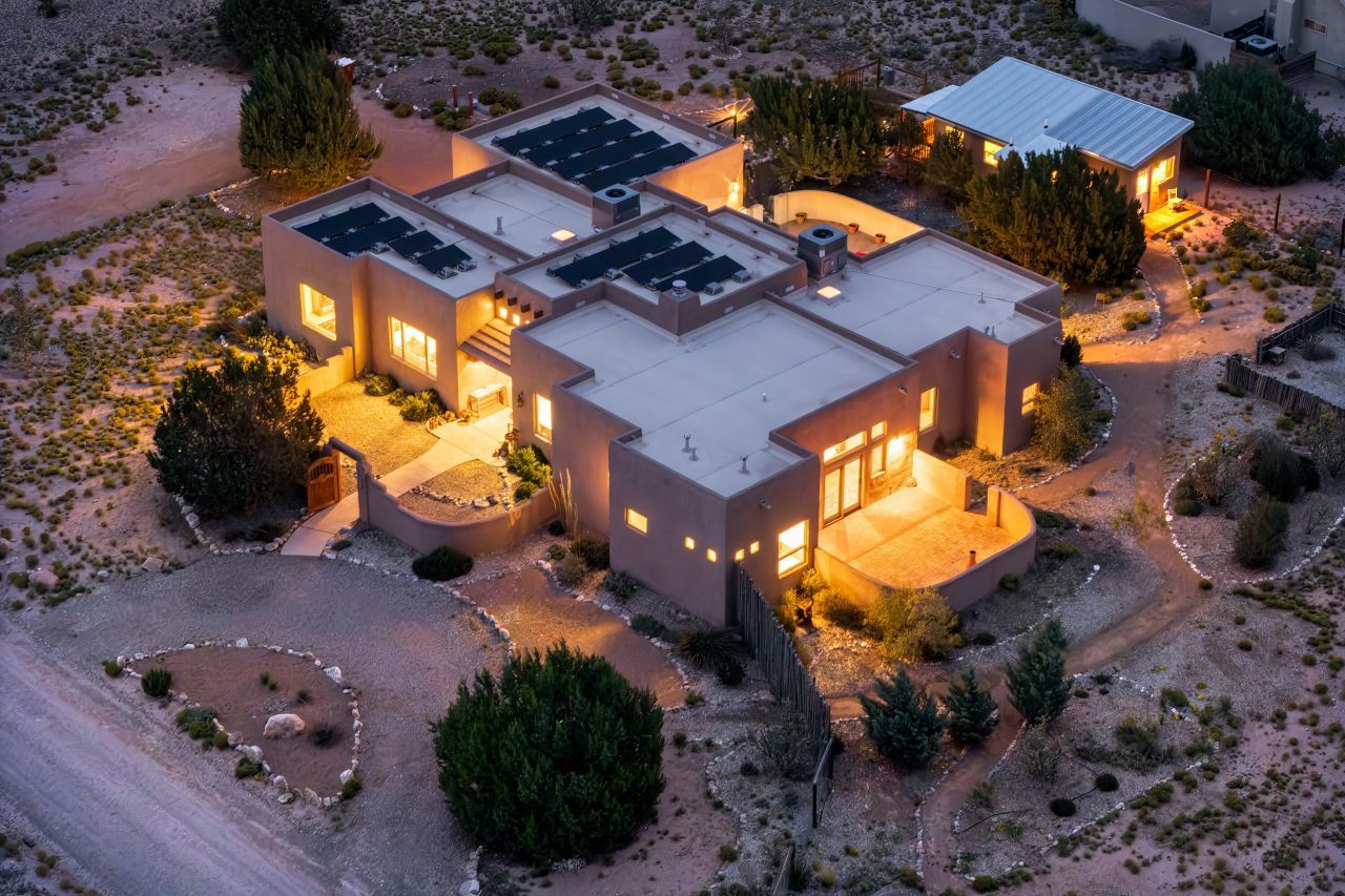 301 Camino De Las Huertas, Placitas, NM 87043 Main Photo