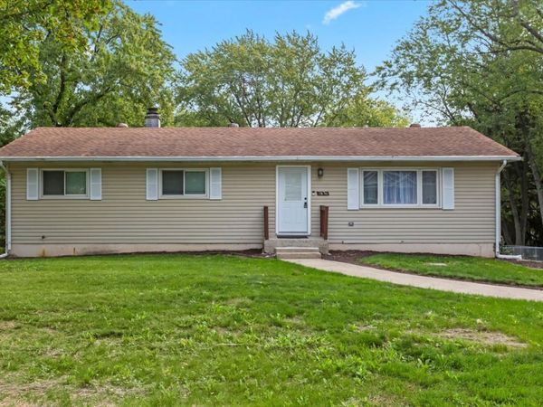 2N361 Diane Avenue, Glen Ellyn, IL 60137