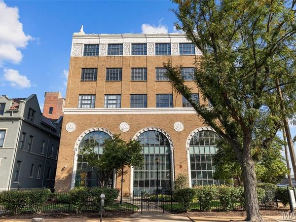 4901 Washington Avenue, Unit 2A, St Louis, MO 63108