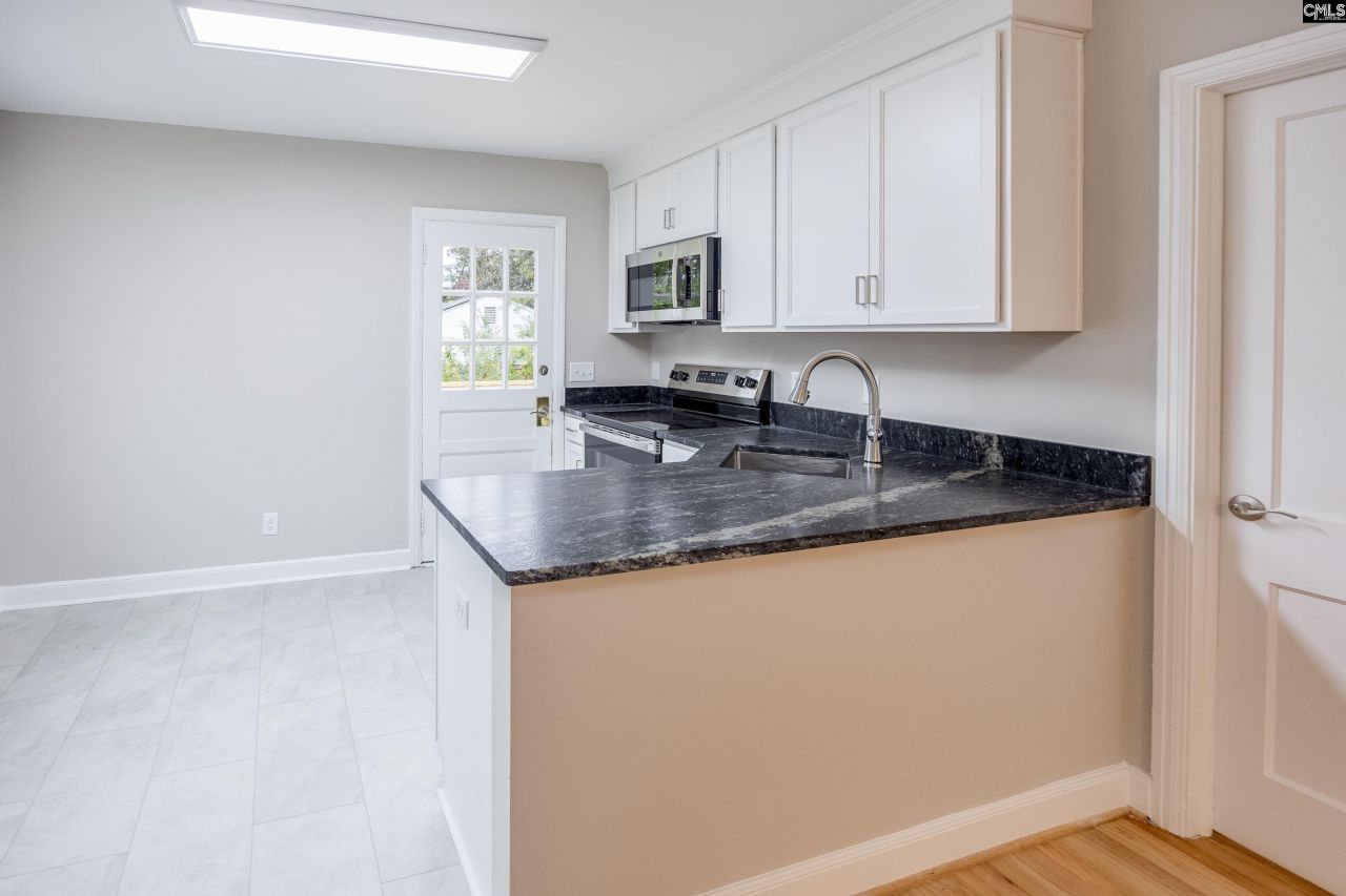 2711 Harrison Road Photo 14