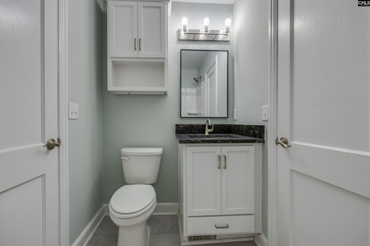 2711 Harrison Road Photo 33