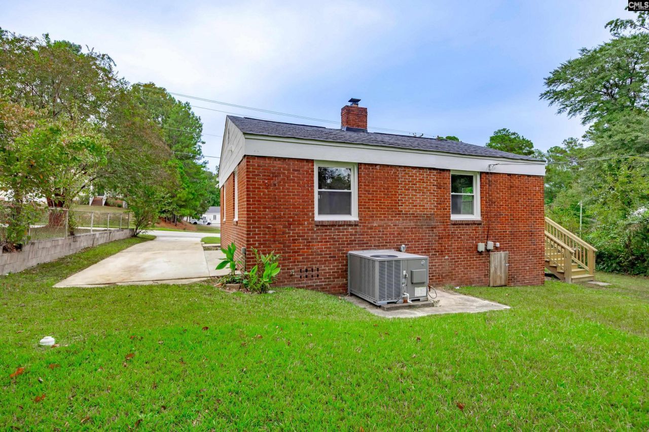 2711 Harrison Road Photo 35