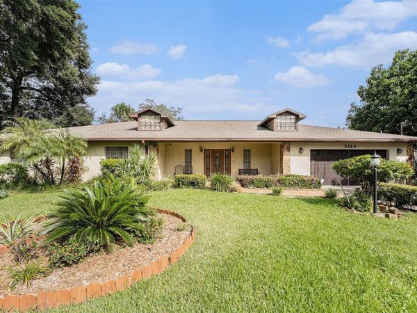 5105 N 45TH STREET, TAMPA, FL 33610