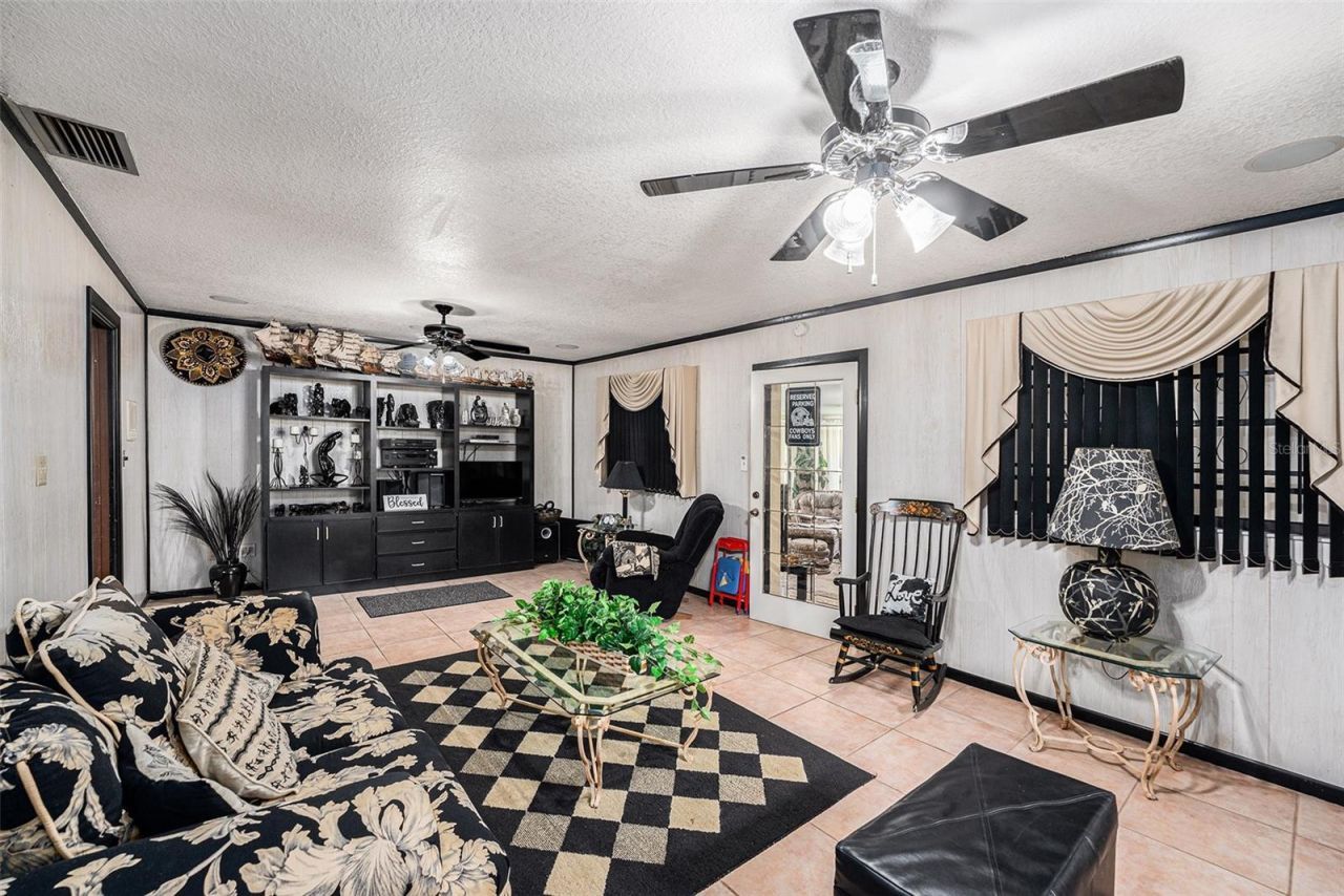 5105 N 45th Street, Tampa, FL 33610 Photo