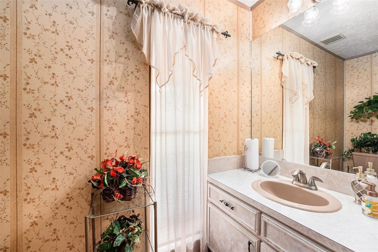 5105 N 45th Street, Tampa, FL 33610 Photo