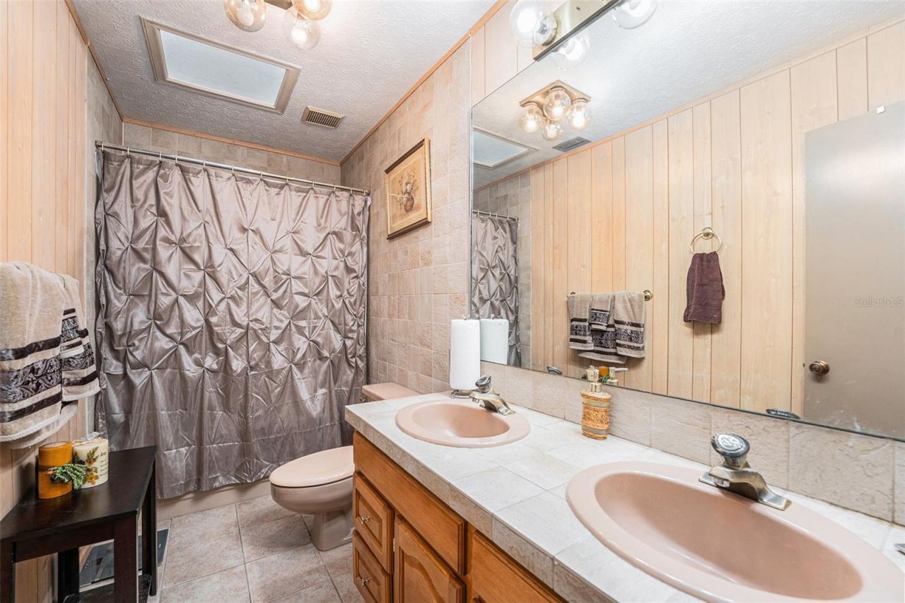 5105 N 45th Street, Tampa, FL 33610 Photo