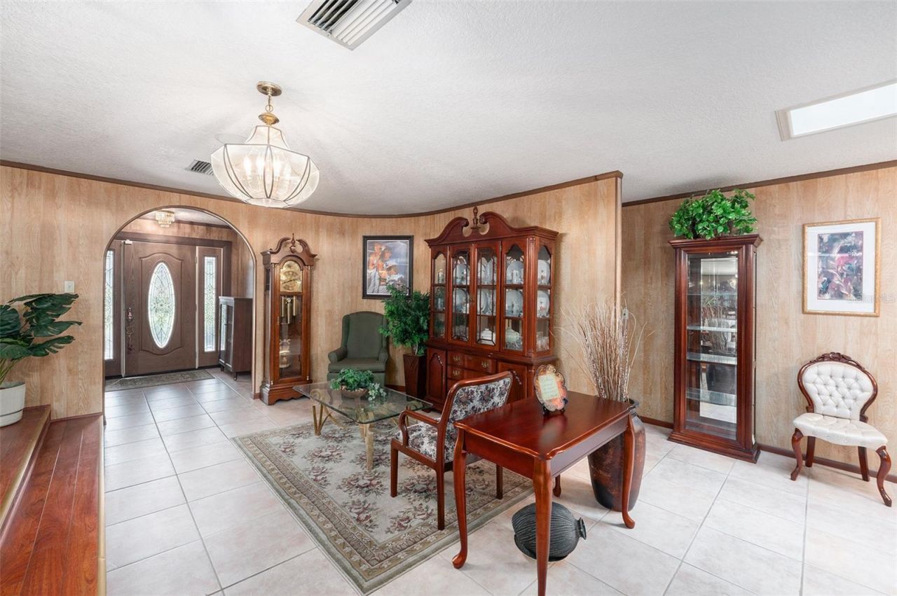 5105 N 45th Street, Tampa, FL 33610 Photo