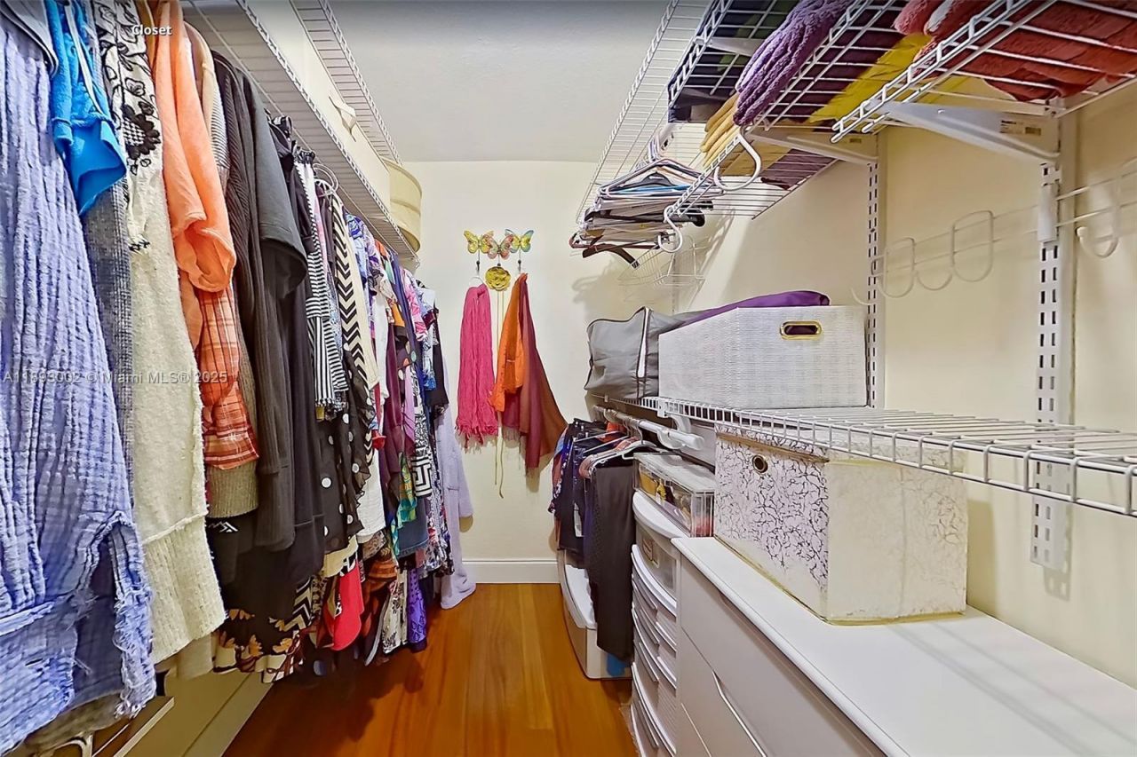 18045 SW 87th Ct, Palmetto Bay, FL 33157 Photo