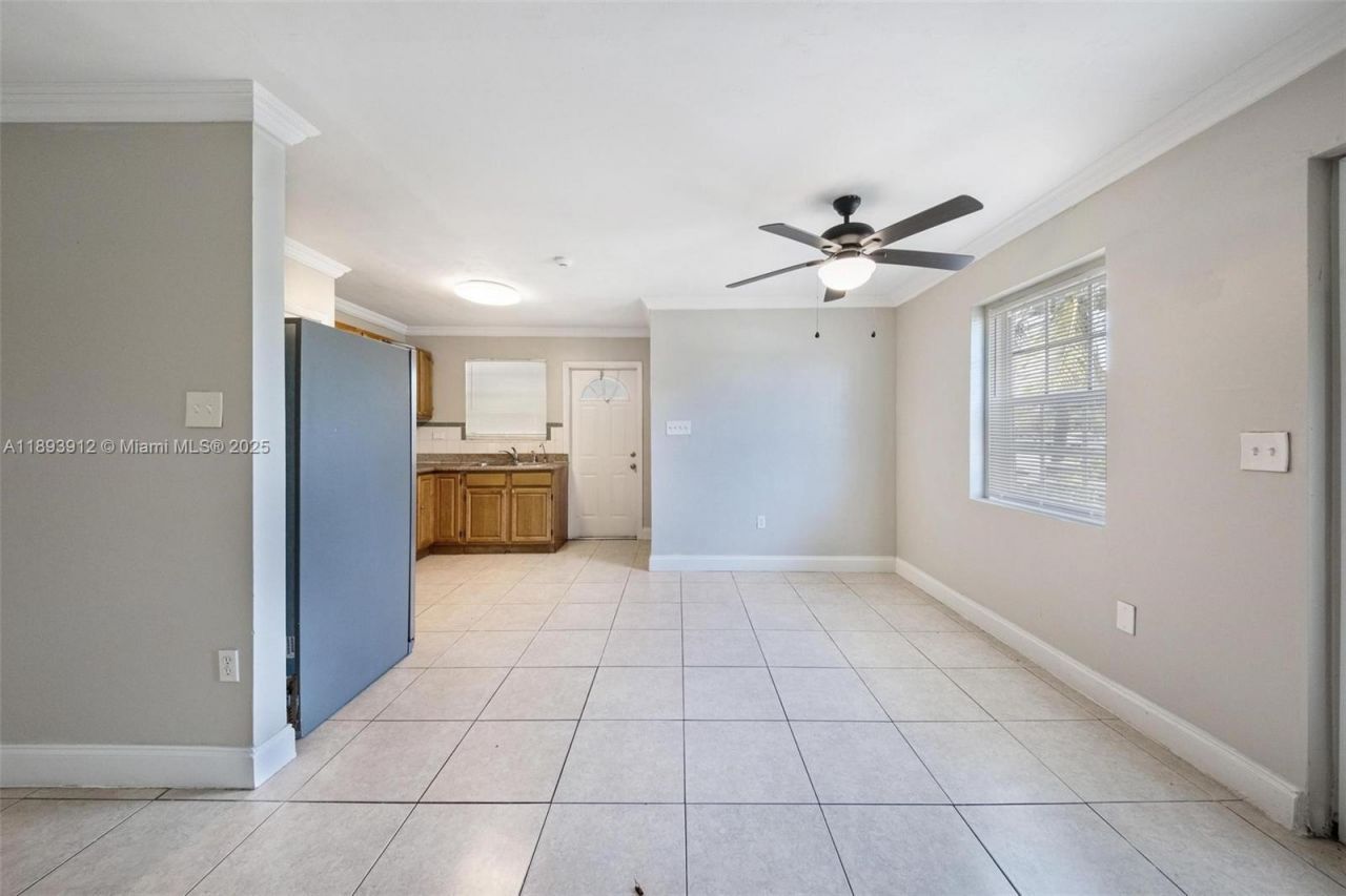 2130 Acapulco Dr, Miramar, FL 33023 Photo