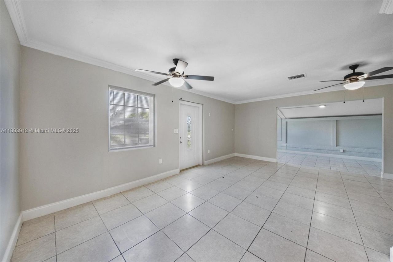 2130 Acapulco Dr, Miramar, FL 33023 Photo