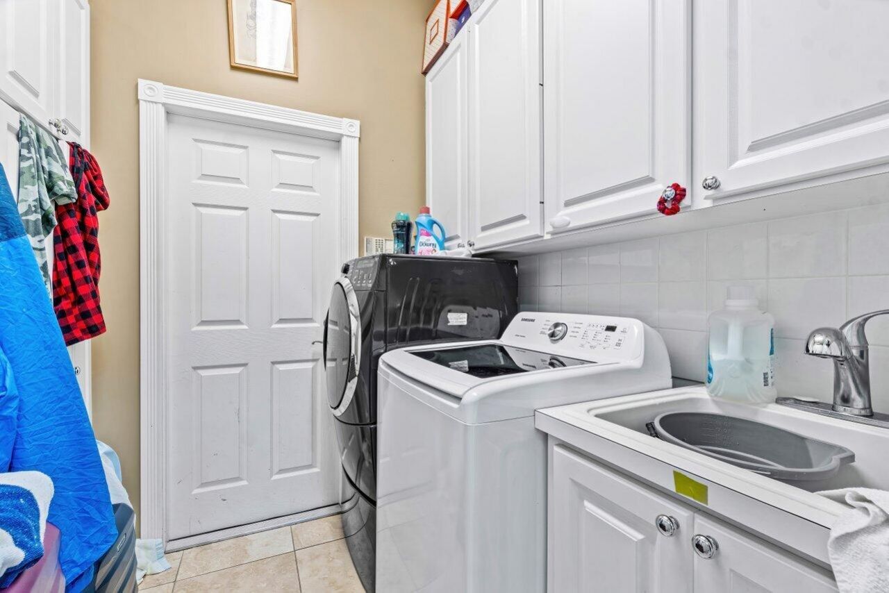 7580 Red River Road, West Palm Beach, FL 33411 Photo