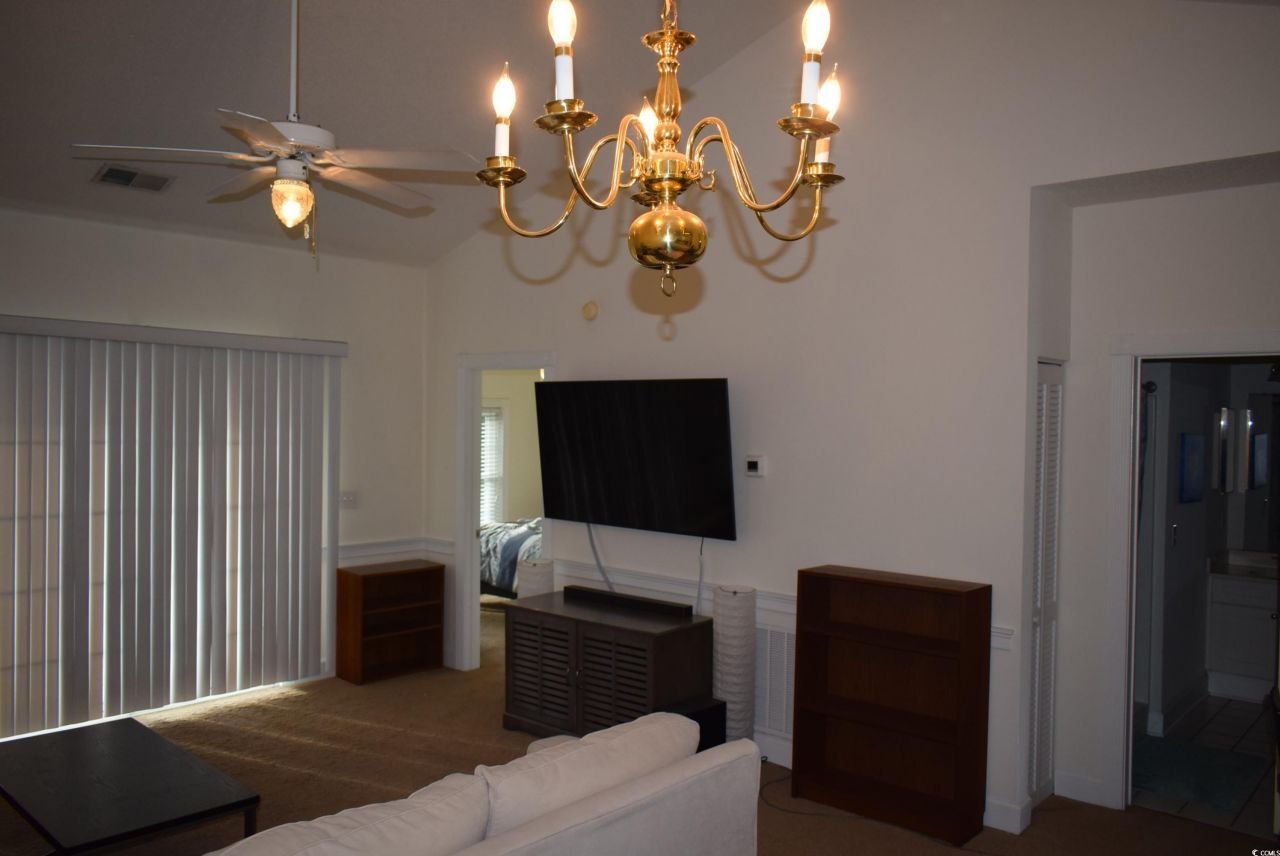 670 Riverwalk Dr. Photo 19