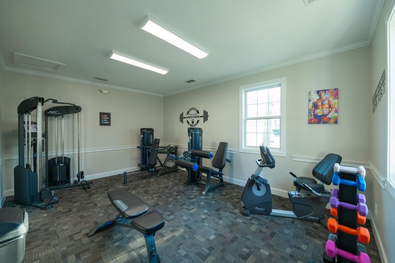 670 Riverwalk Dr. Photo 25