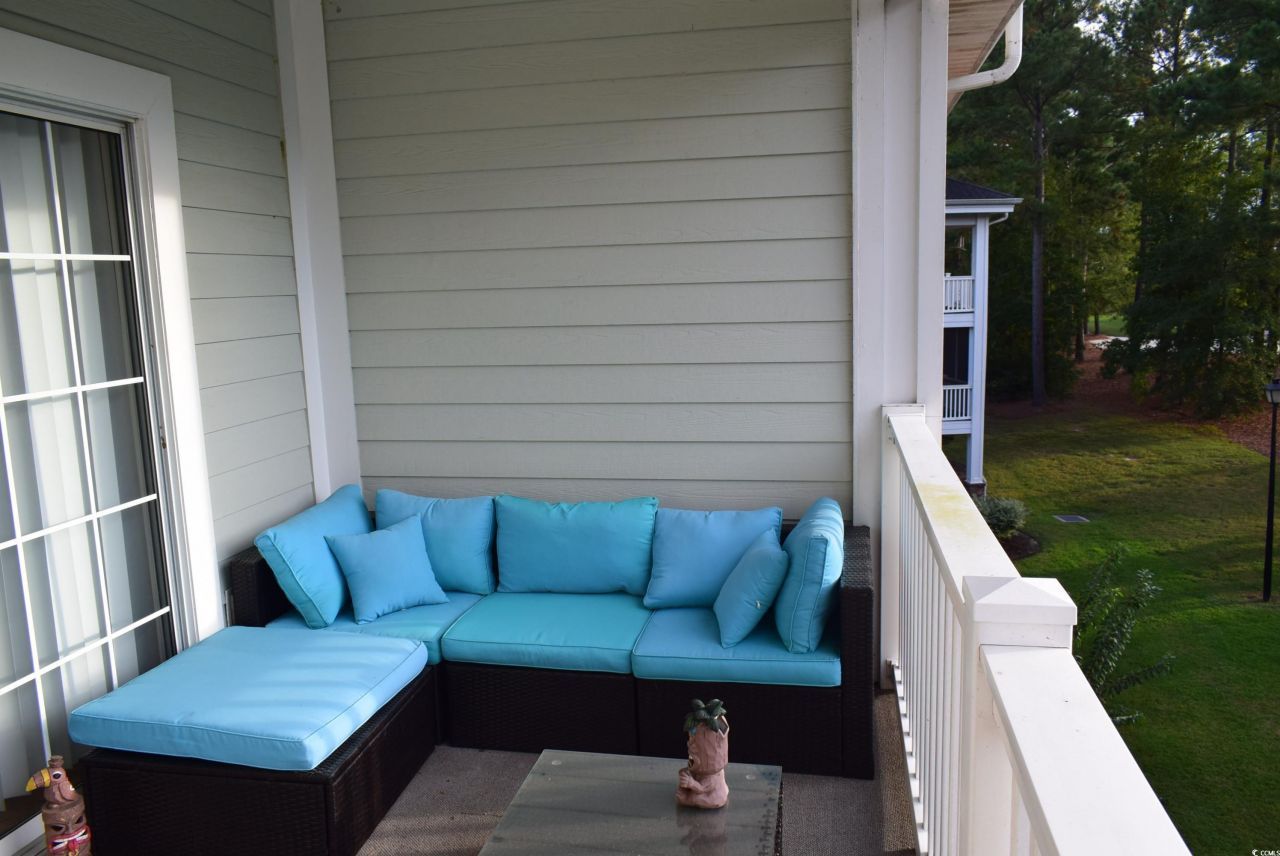 670 Riverwalk Dr. Photo 29