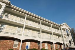 670 Riverwalk Dr. photo 4