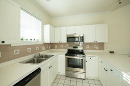 670 Riverwalk Dr. photo 4