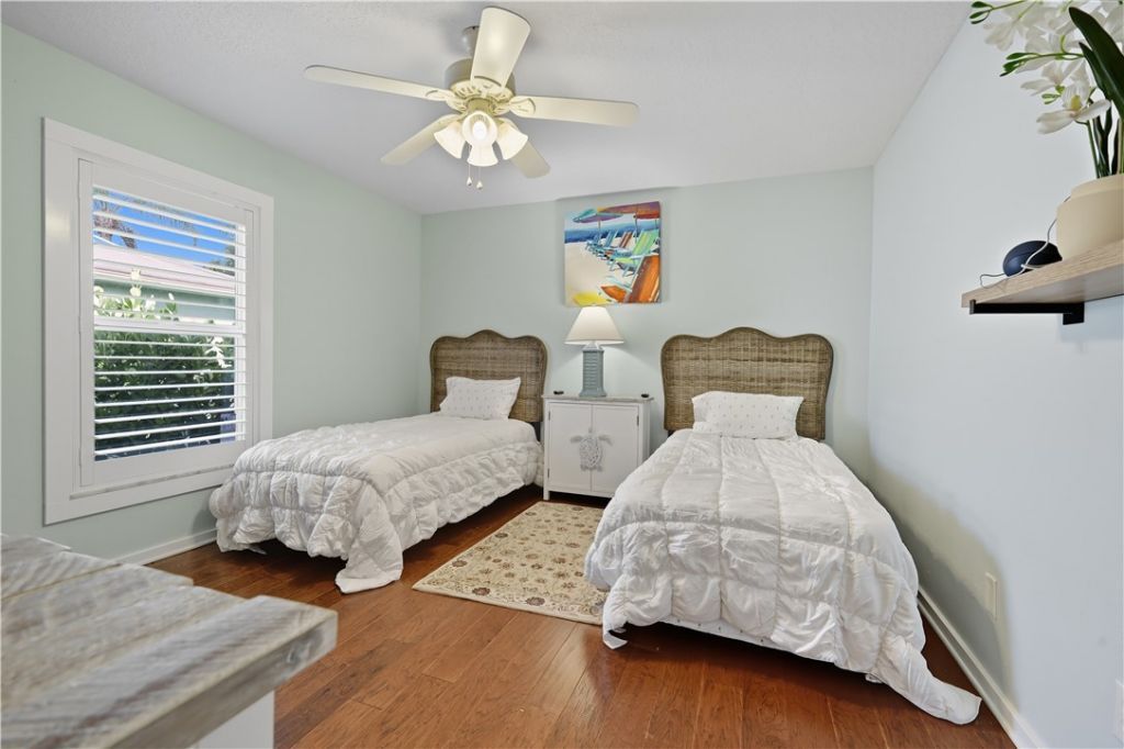 676 Royal Palm Place, Vero Beach, FL 32960 Photo