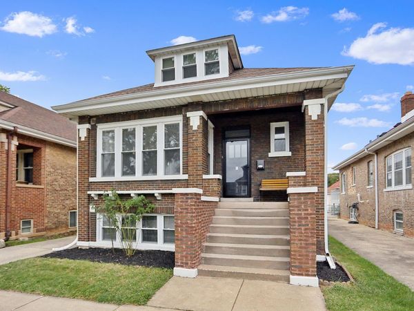 2336 Scoville Avenue, Berwyn, IL 60402
