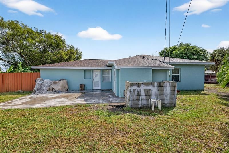 1201 N Tyrone Blvd N, Saint Petersburg, FL 33710 Photo