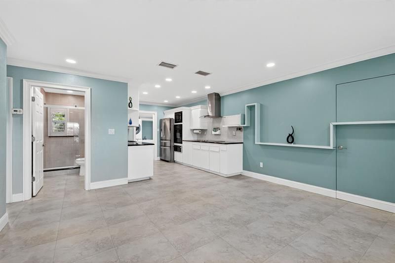 1201 N Tyrone Blvd N, Saint Petersburg, FL 33710 Photo