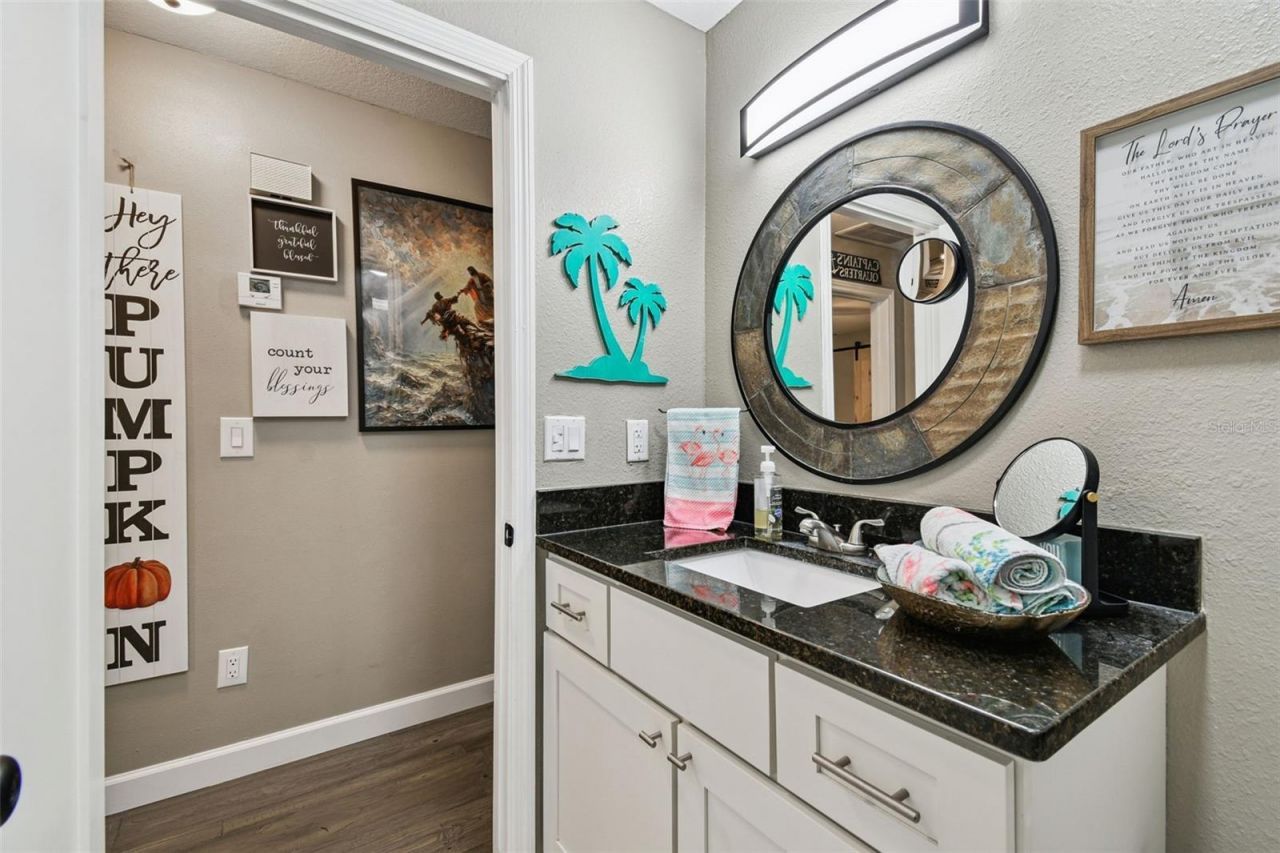 39501 Meadowood Loop, Zephyrhills, FL 33542 Photo