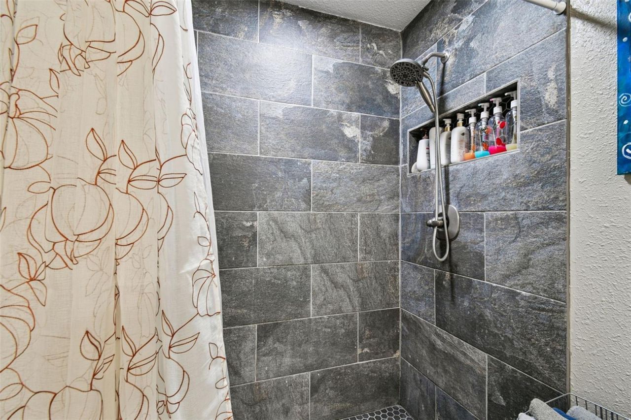 39501 Meadowood Loop, Zephyrhills, FL 33542 Photo