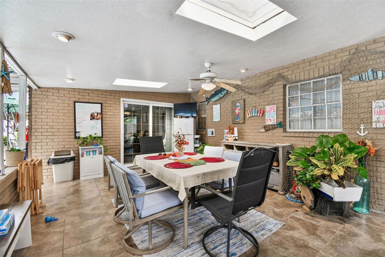 39501 Meadowood Loop, Zephyrhills, FL 33542 Photo