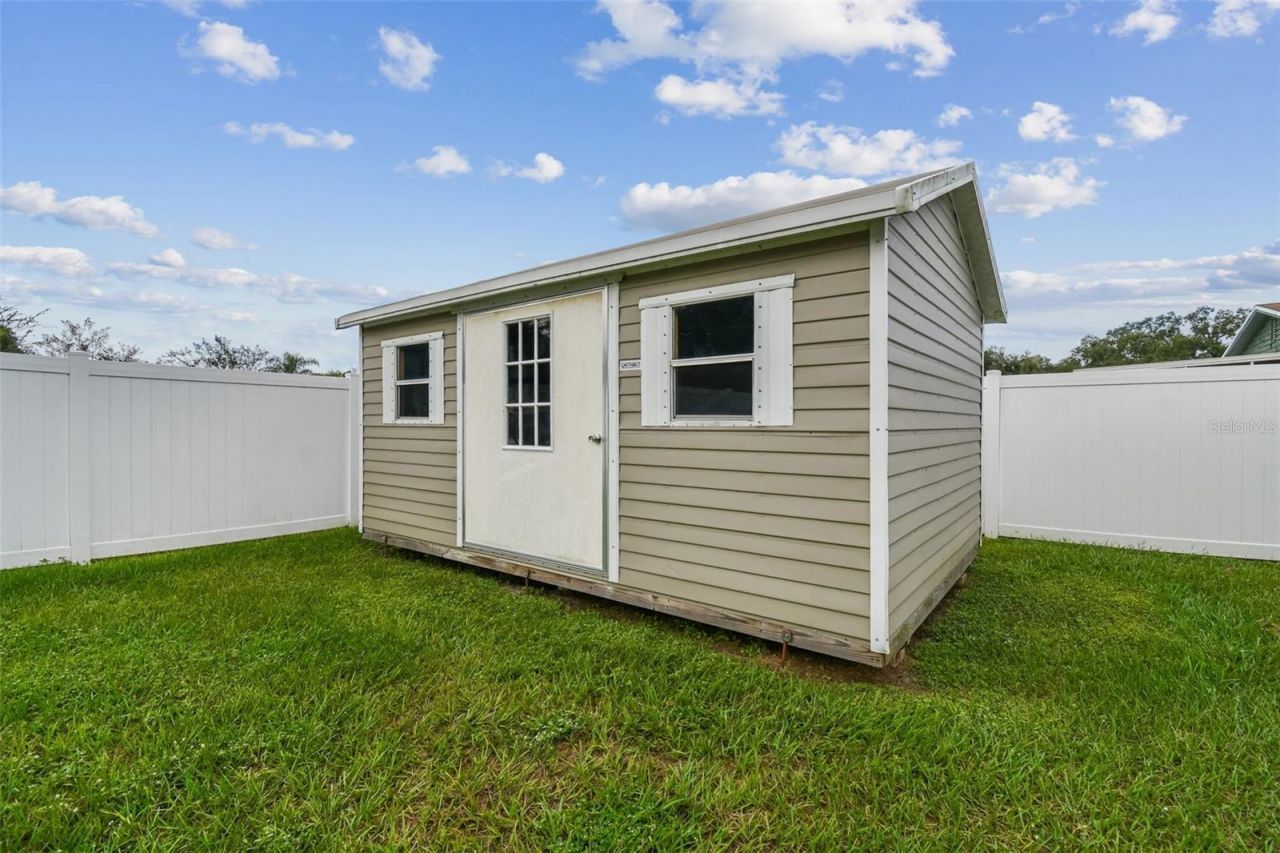 39501 Meadowood Loop, Zephyrhills, FL 33542 Photo