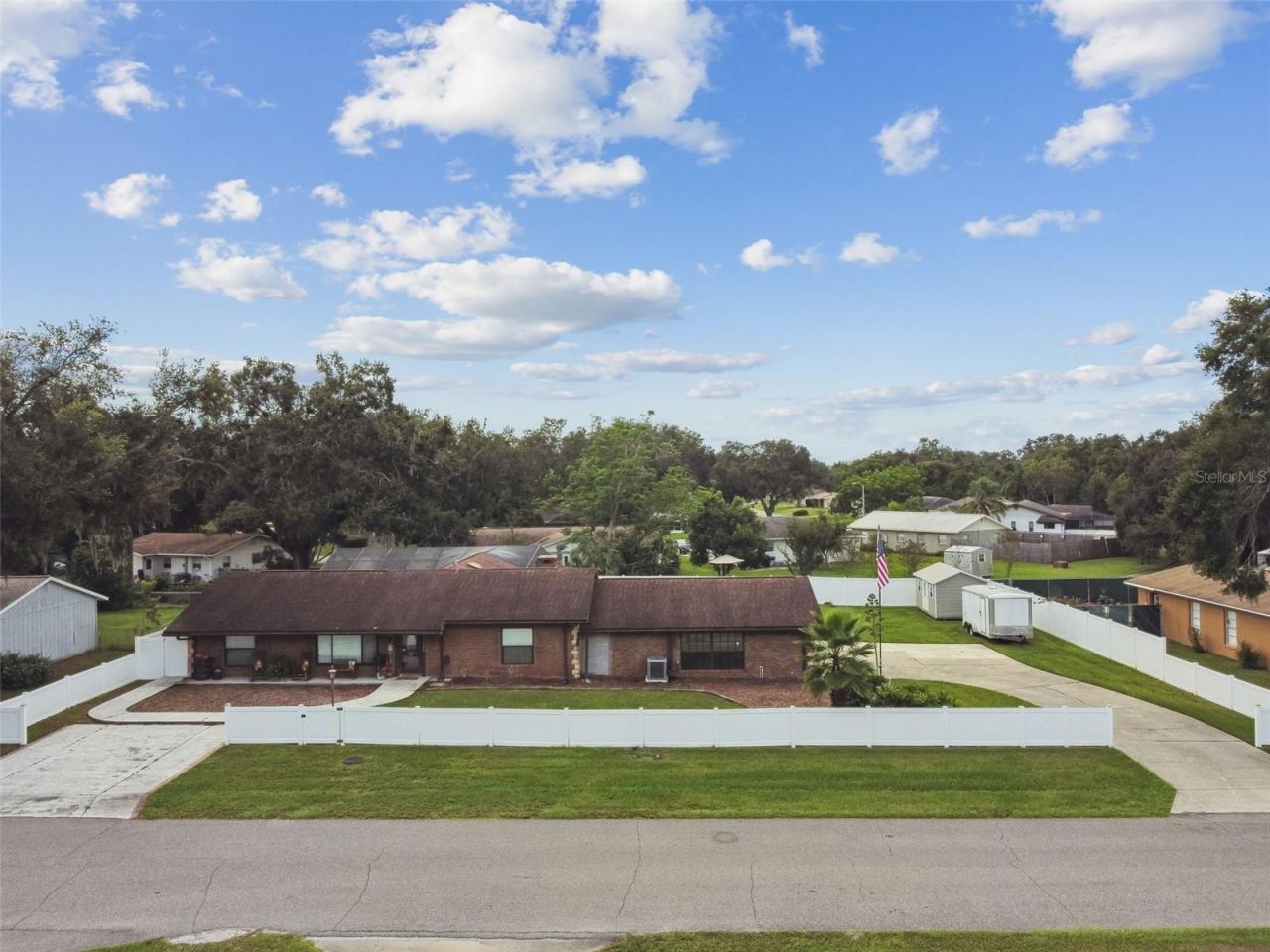 39501 Meadowood Loop, Zephyrhills, FL 33542 Photo