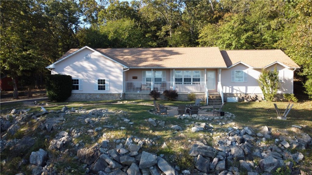 296 Nc 2864, Marble Falls, AR 72648 Main Photo