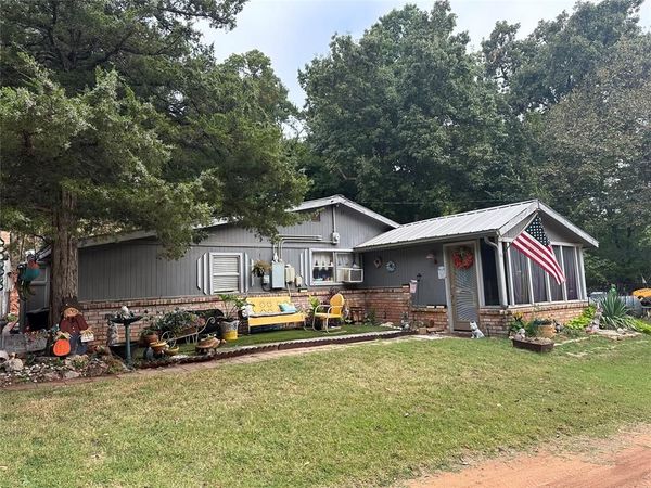 22250 W Fifth Street, Hinton, OK 73047