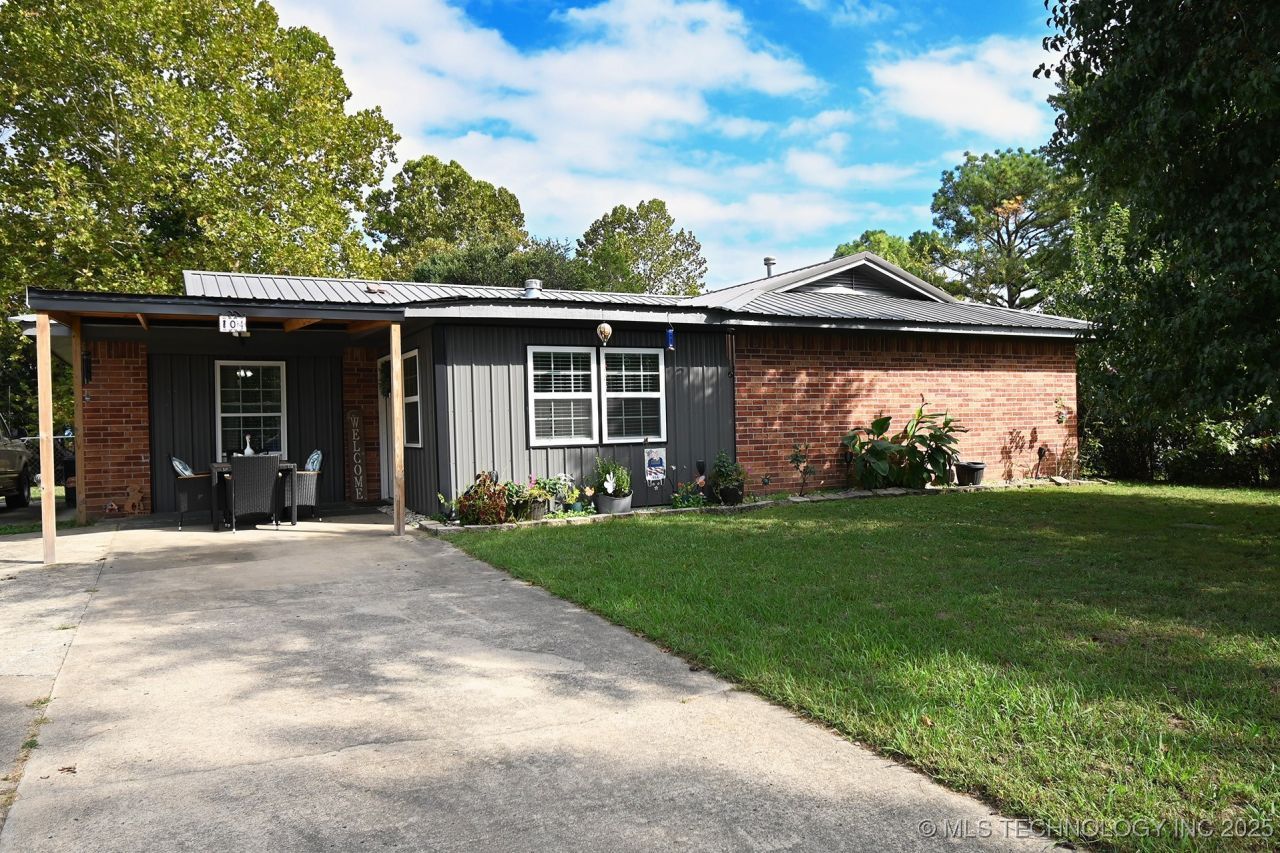 104 Geneva Circle, Gore, OK 74435 Main Photo